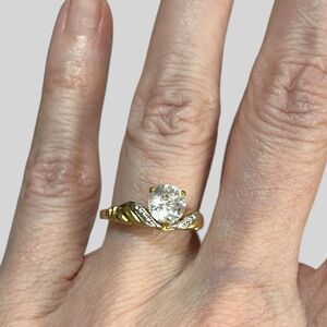 LIND Solitaire Ring 14K Gold Electroplated Round Zirconia Size 6 Jewelry THGE